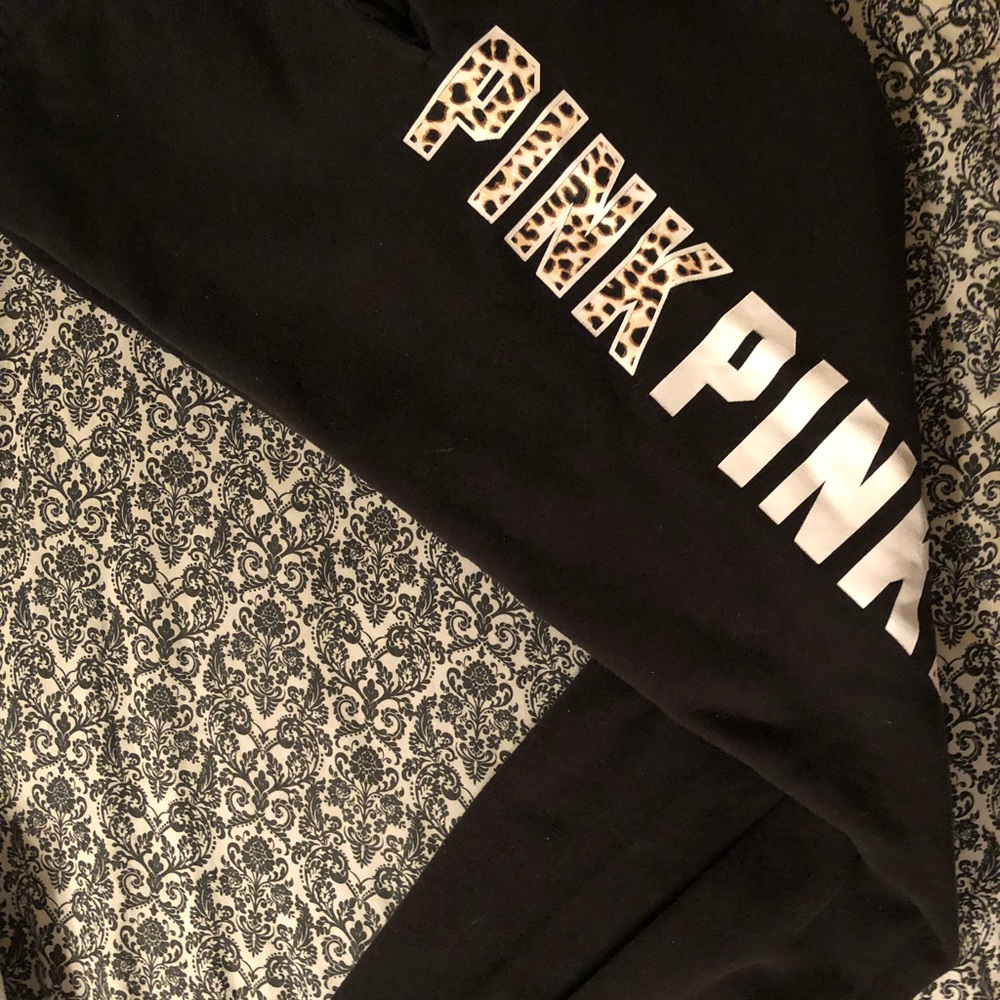 PINK campus sweats